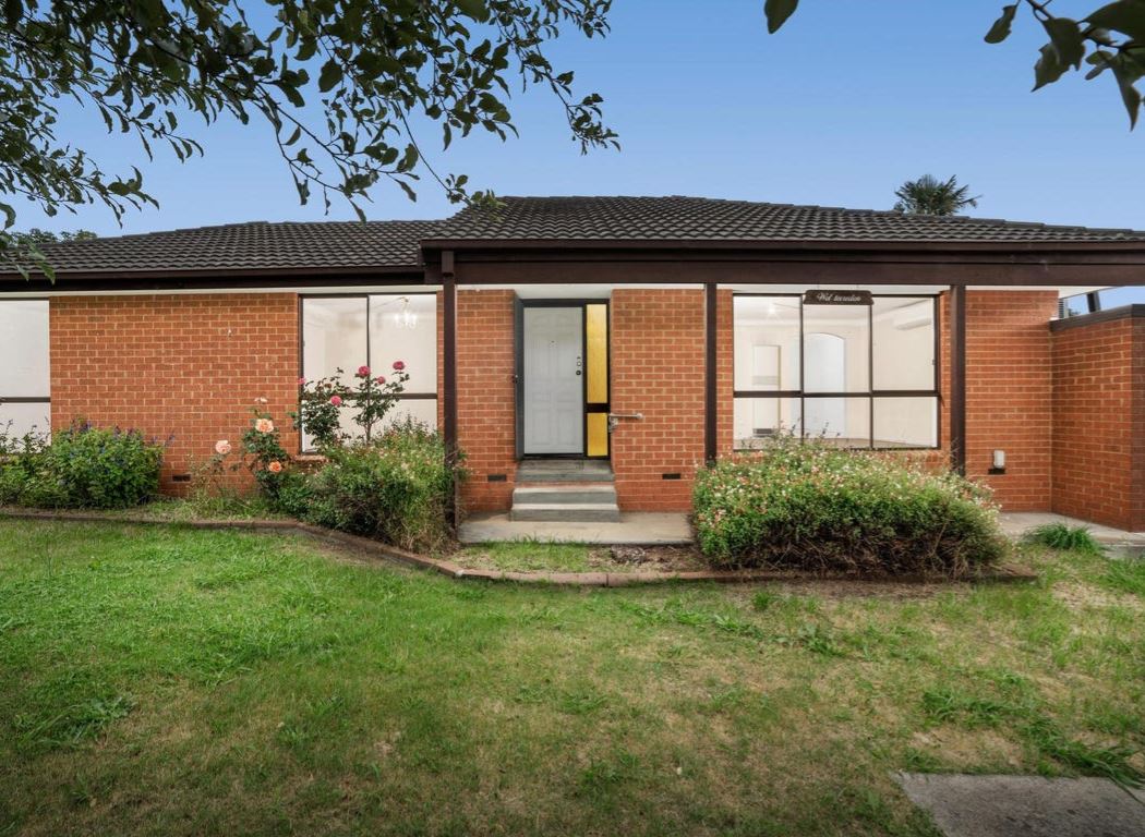 2/4 Bertram Road, Bayswater, Vic 3153