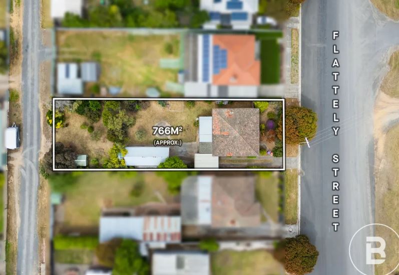 9 Flattely Street, Ararat, Vic 3377