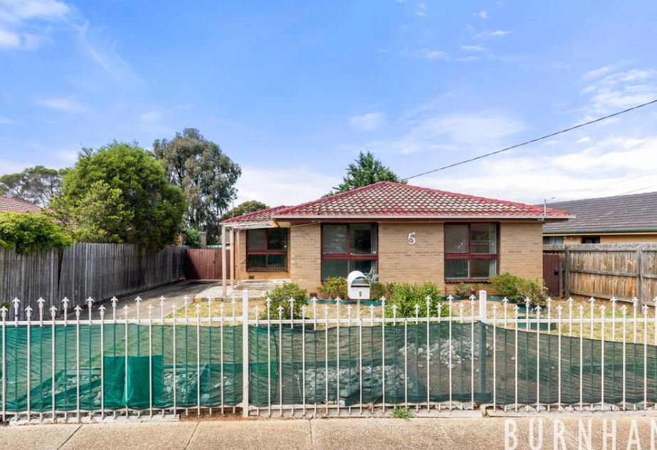 5 Bittern Street, Melton, Vic 3337