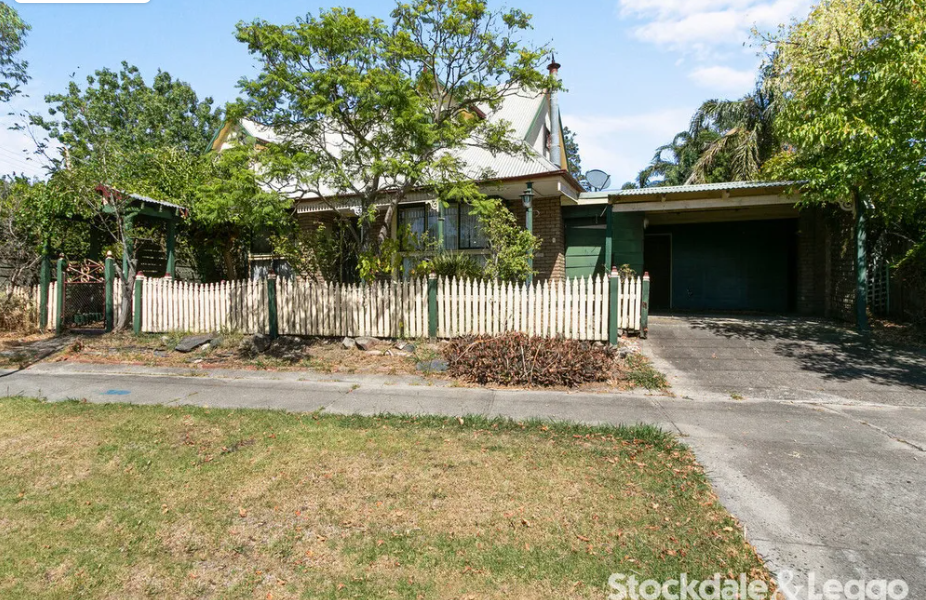 33 Burnside Drive, Morwell, Vic 3840